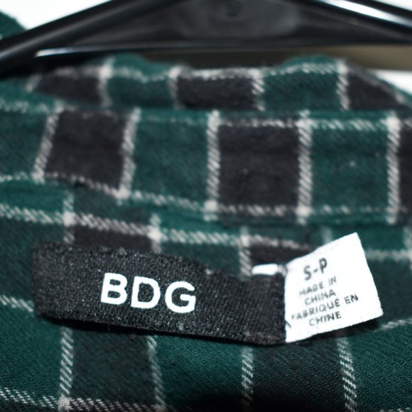 Urban Outfitters BDG Green Button Up Flannel Small - Picture 3 of 5